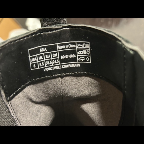 Vionic Aria Water Repellent Leather Platform Wedge Boots Black Womans 8M - Picture 12 of 16